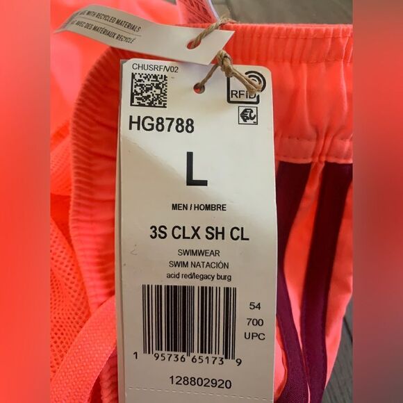 Adidas men swim shorts. Size L perfect for the beach - Picture 3 of 3